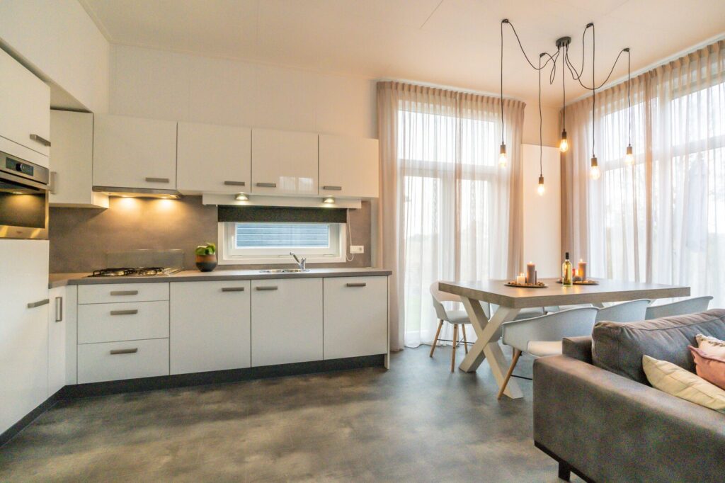 XHC Exclusieve Hout & Chaletbouw