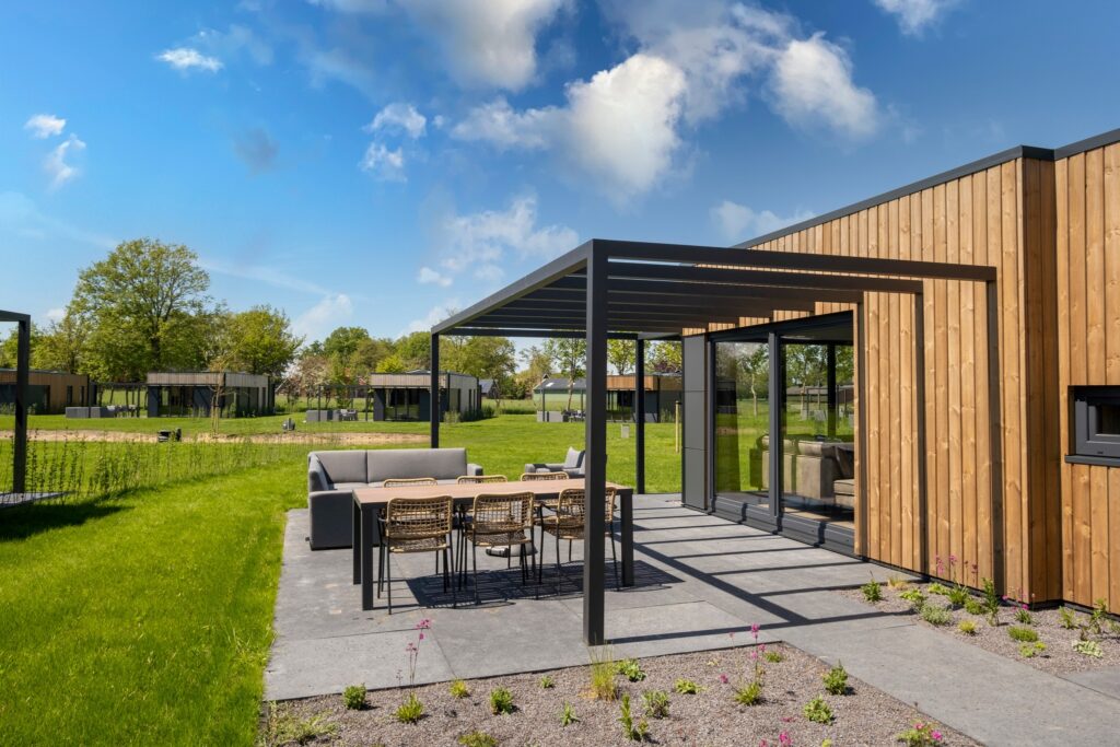 XHC Exclusieve Hout & Chaletbouw