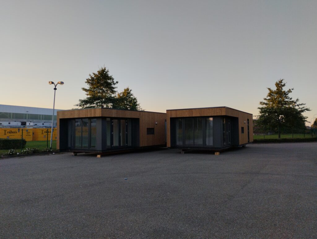 XHC Exclusieve Hout & Chaletbouw