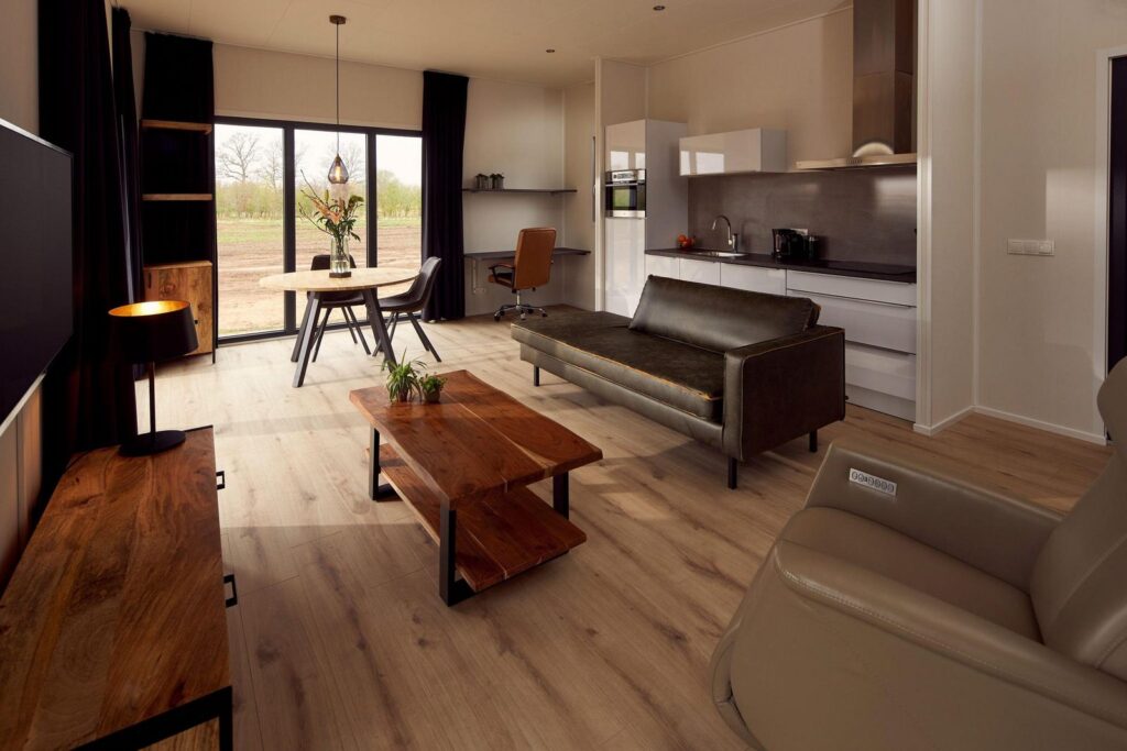 XHC Exclusieve Hout & Chaletbouw