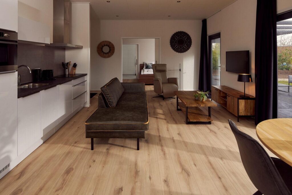 XHC Exclusieve Hout & Chaletbouw