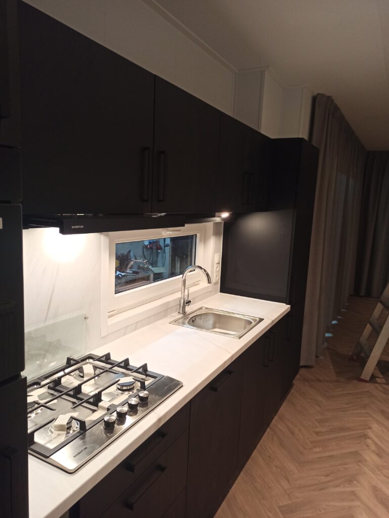 XHC Exclusieve Hout & Chaletbouw