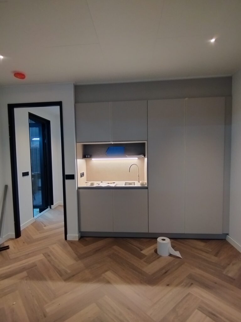 XHC Exclusieve Hout & Chaletbouw