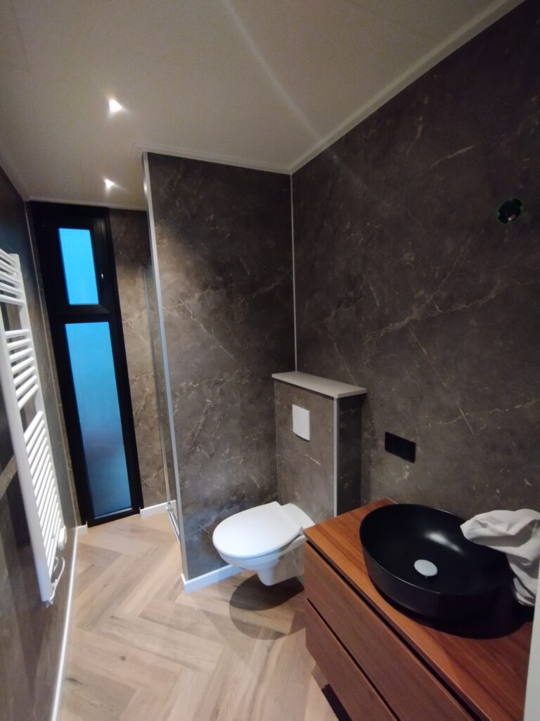 XHC Exclusieve Hout & Chaletbouw