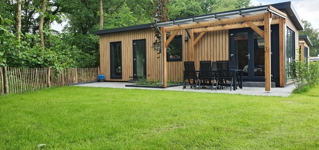 XHC Exclusieve Hout & Chaletbouw