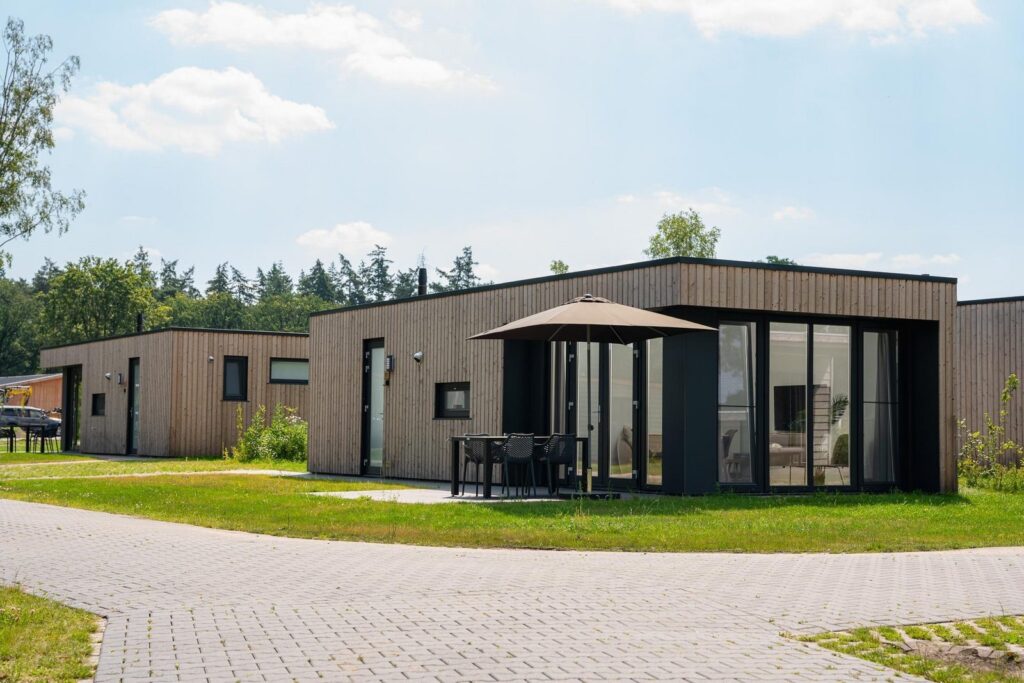 XHC Exclusieve Hout & Chaletbouw